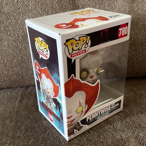 Funko Pop Movies: IT Chapter 2 Pennywise with Balloon Derry #780 Vinyl Figure - Picture 3 of 4